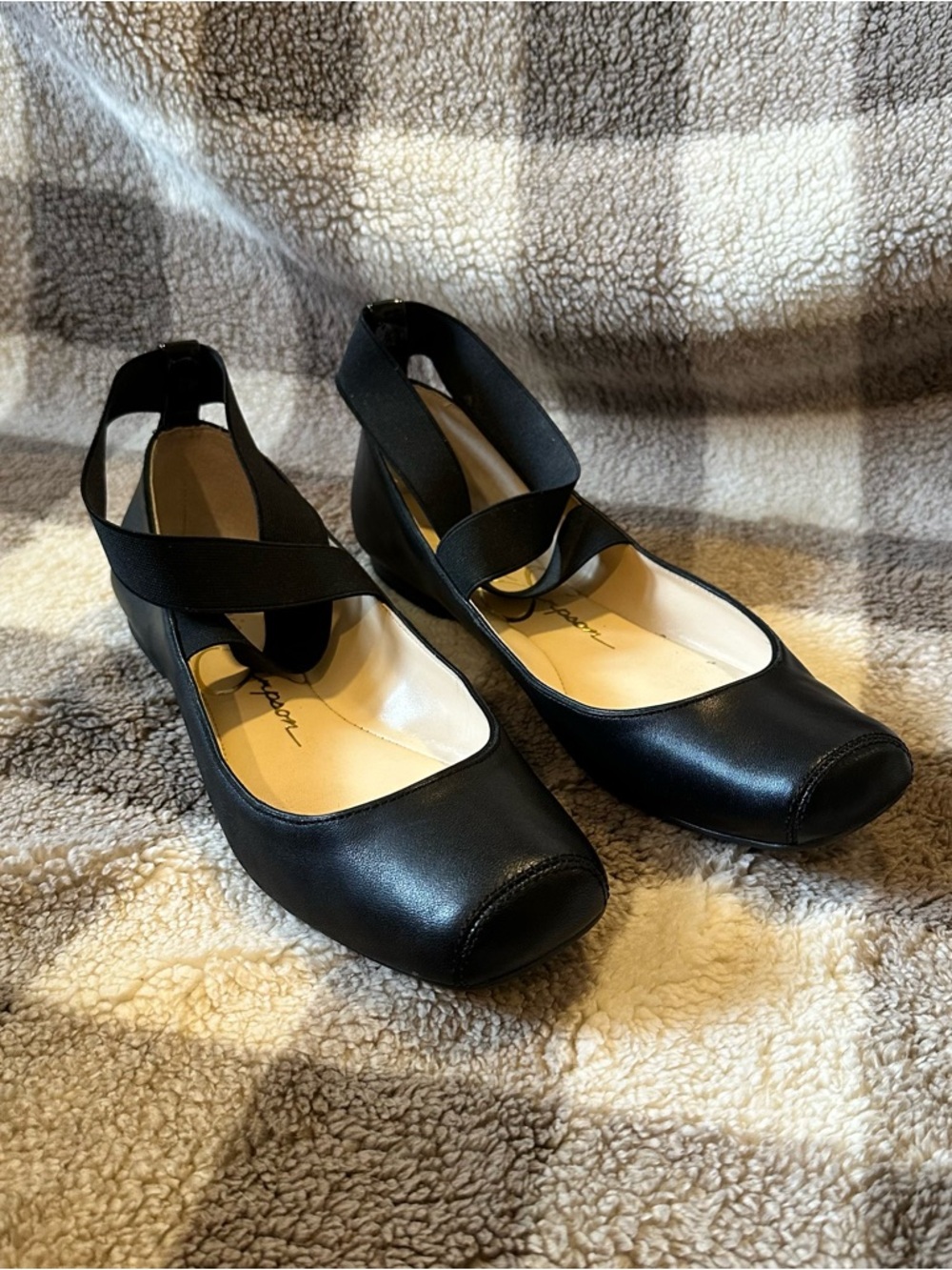 Jessica Simpson Black Elastic Crossover Ballet Flats